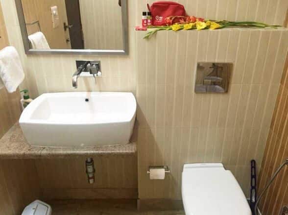 Hotel Delhi Marine Club, Gurgaon 5